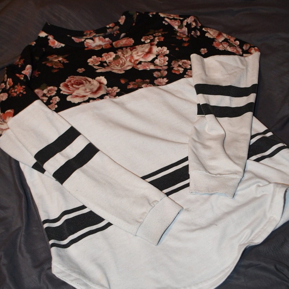 Good Vibes Floral Thick Long Sleeve Shirt